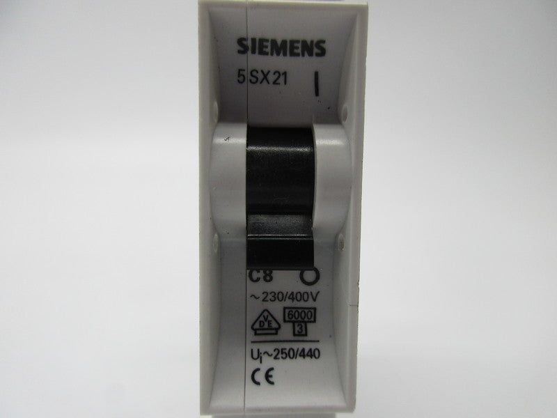SIEMENS 5SX21C8 8A 230/400V NSNP