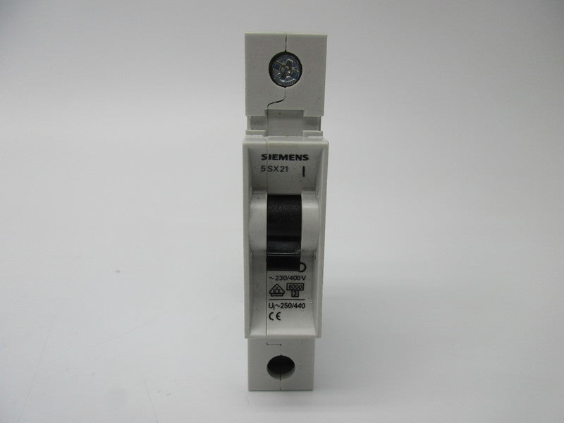 SIEMENS 5SX21C16 230/400V 16A NSNP