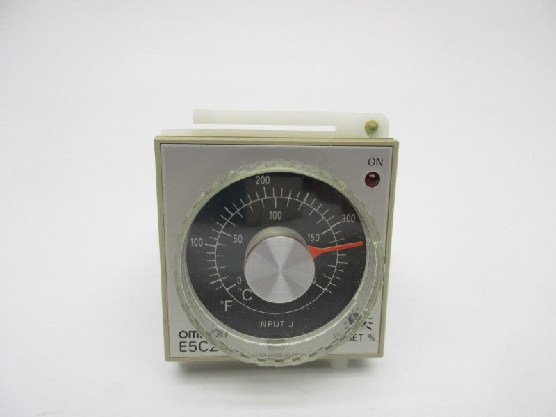 OMRON E5C2-R40J  NSMP