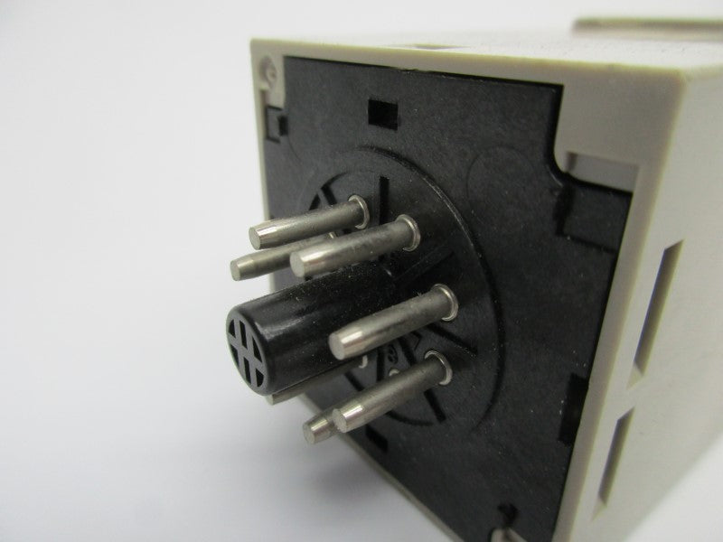 OMRON H3BA-8 .0-1.0MIN 100/110/120VAC NSNP