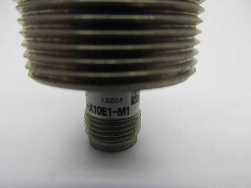 OMRON E2E-X10E1-M1 UNMP