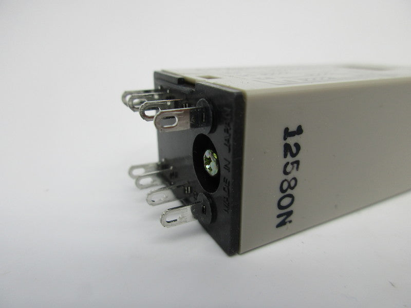 OMRON H3YN-2 1-10S/1-10MIN 24VAC UNMP