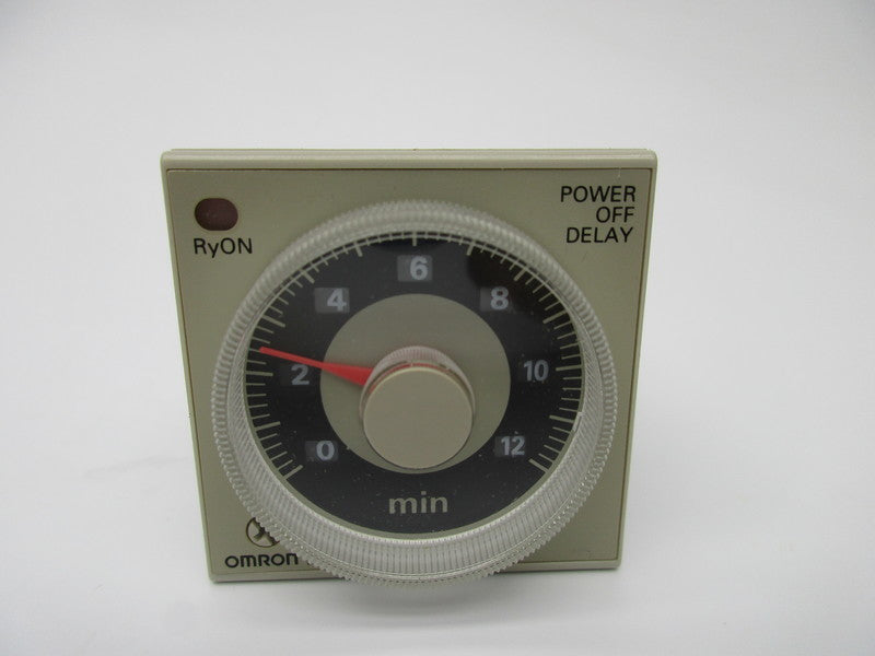OMRON H3CR-H8L 0.6/1.2/6/12MIN 24VAC/DC NSMP