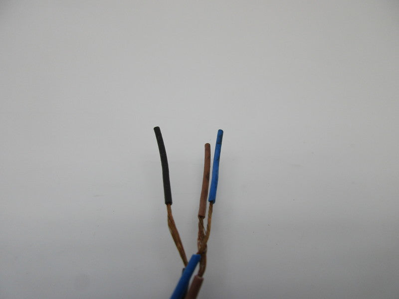 OMRON E3S-DS10E4 12-24VDC 2M NSMP