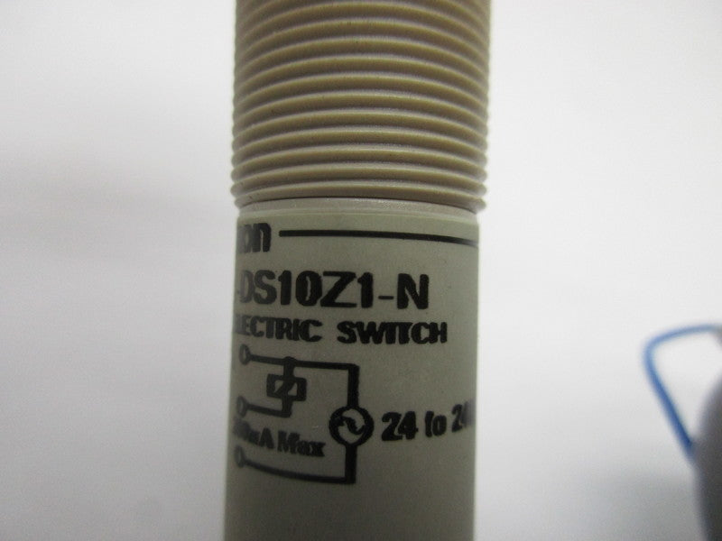 OMRON E3F2-DS10Z1-N UNMP