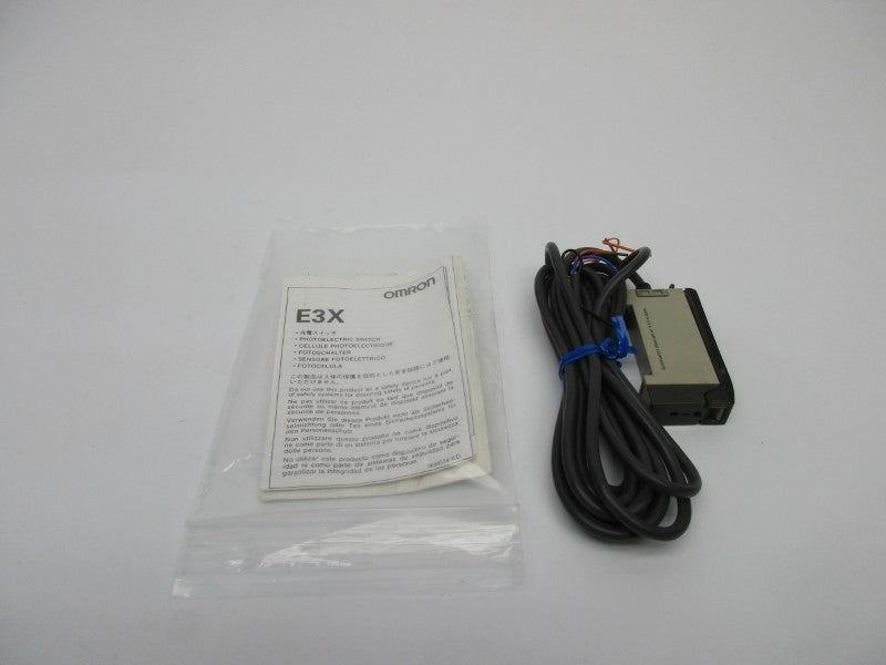 OMRON E3X-A21 10-30VDC NSNP