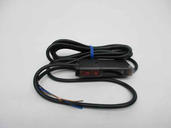 OMRON E3X-DA11-N 12-24VDC 2M NSMP