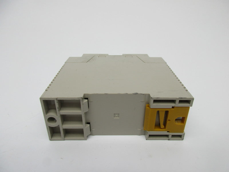 OMRON D5M-J5A (AS PICTURED) UNMP