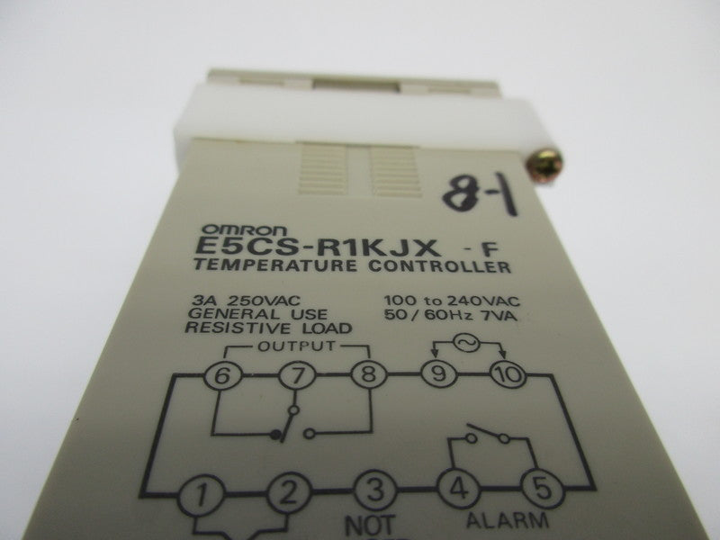 OMRON E5CS-R1KJX-F (AS PICTURED) UNMP