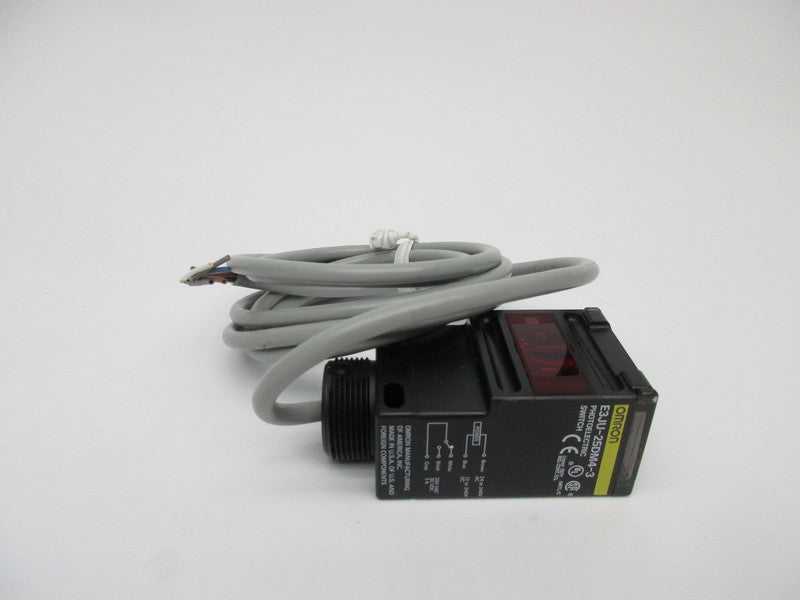OMRON E3JU-25DM4-3 NSNP