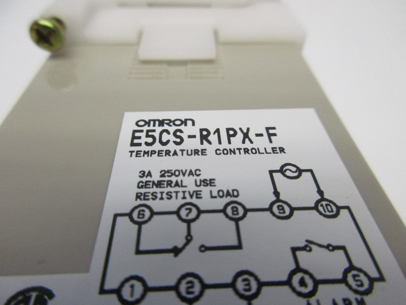 OMRON E5CS-R1PX-F NSNP