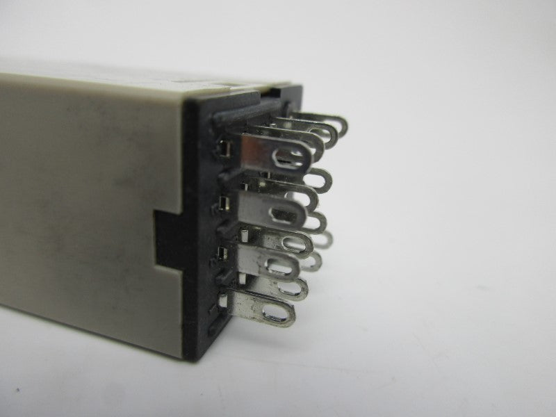 OMRON H3YN-4 0.1S-10MIN UNMP