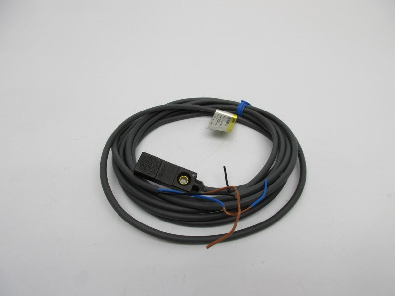 OMRON TL-W3MC1 12-24VDC NSNP