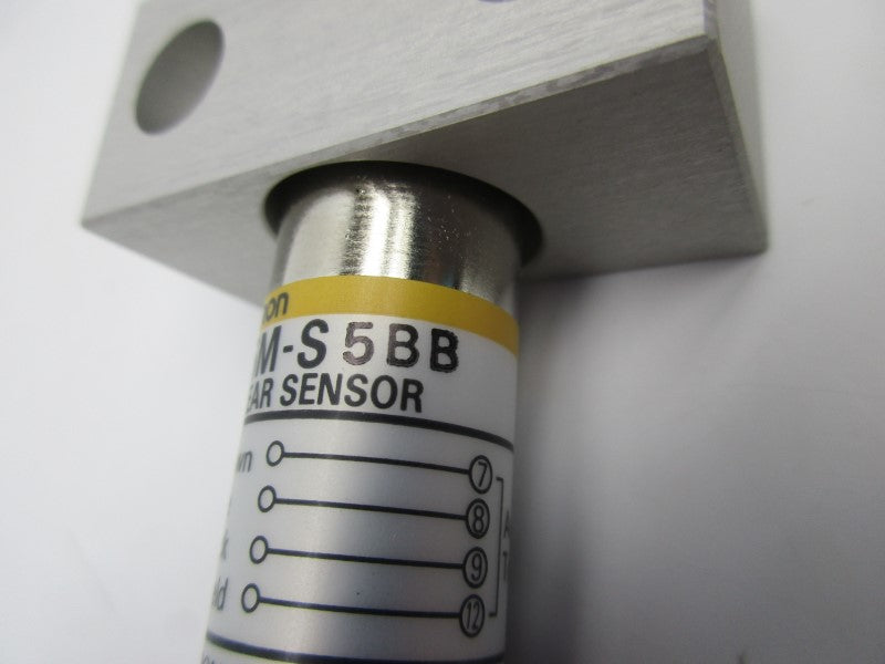 OMRON D5M-S5BB NSNP