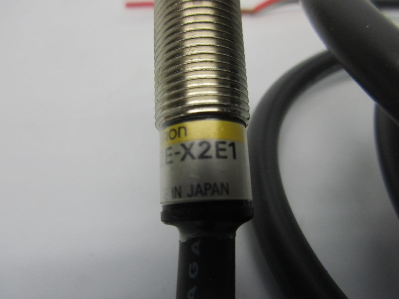 OMRON E2E-X2E1 12-24VDC NSNP