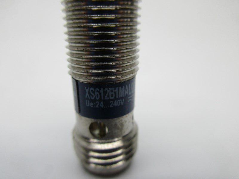 TELEMECANIQUE XS612B1MAU20 24-240V NSNP