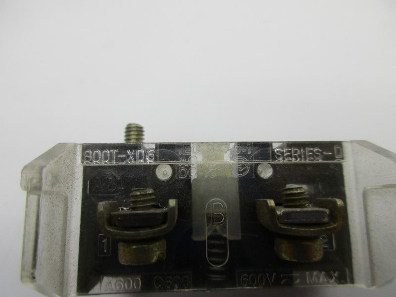 ALLEN BRADLEY 800T-XD6 SER. D NSNP