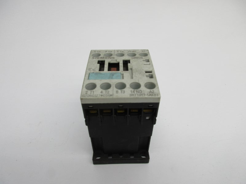 SIEMENS 3RT1017-1AK61 110/120V UNMP