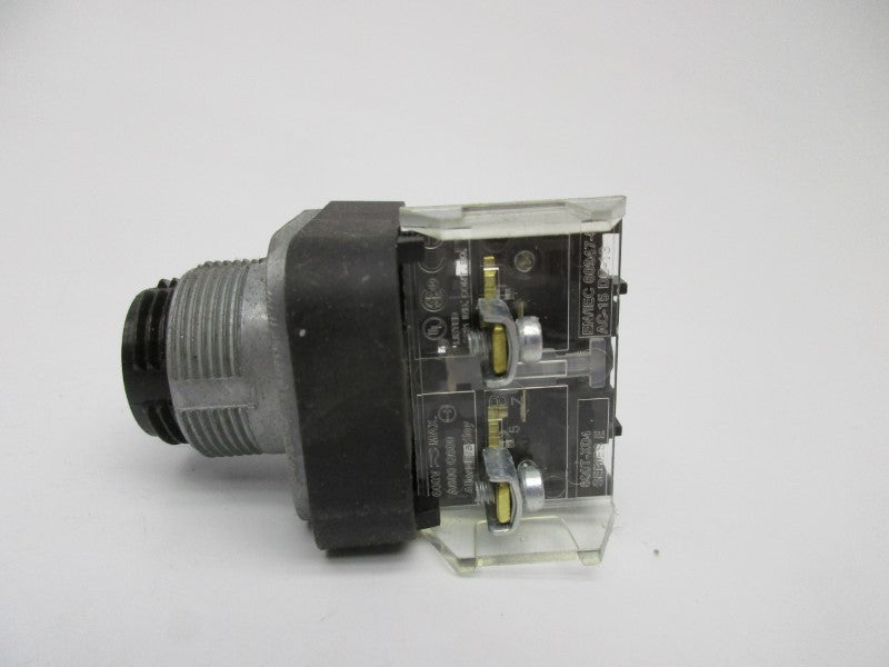 ALLEN BRADLEY 800T-FX6D4 SER. T (AS PICTURED) NSNP