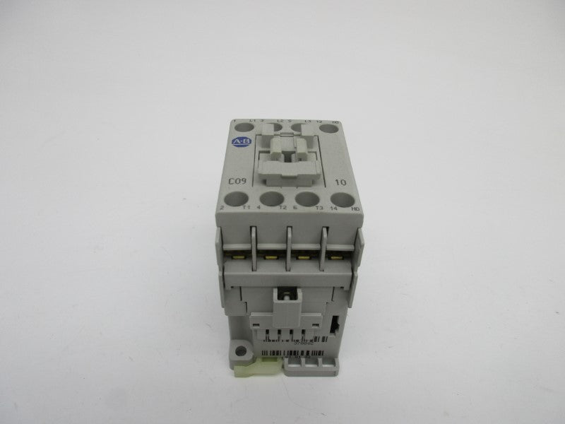 ALLEN BRADLEY 100-C09D10 SER. A 110/120V NSMP