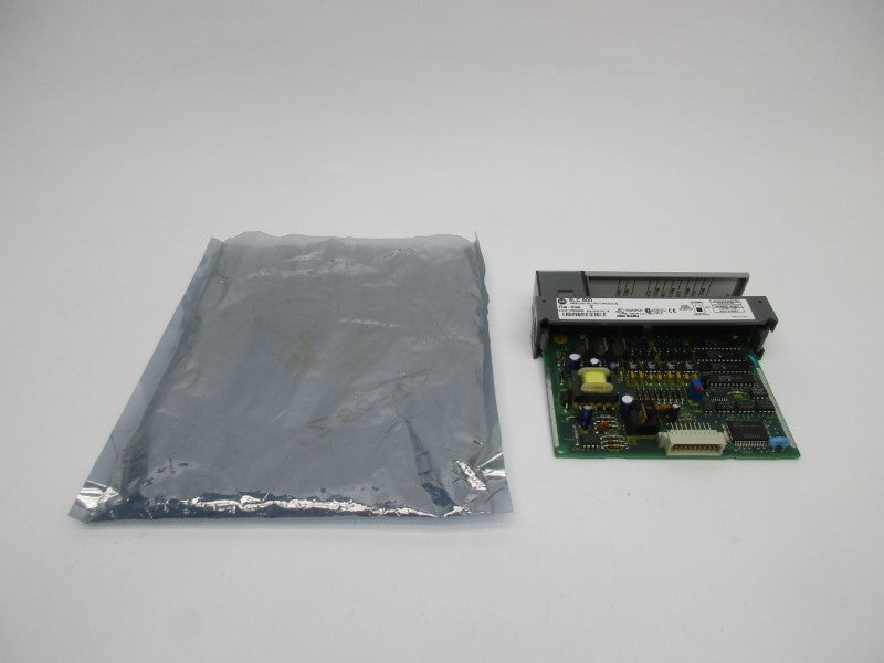 ALLEN BRADLEY 1746-N04I SER. A NSNP