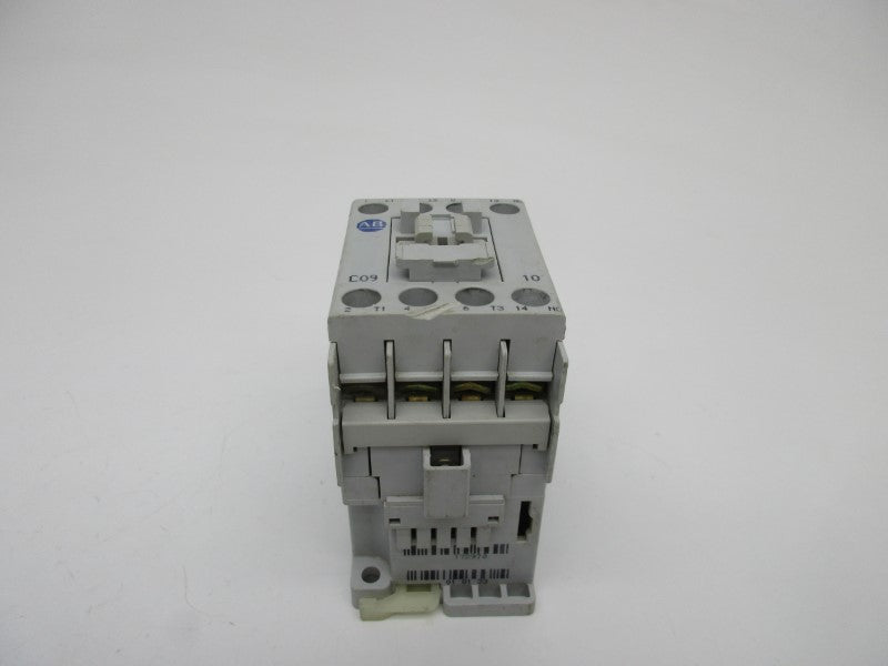 ALLEN BRADLEY 100-C09D10 SER. A 110/120V UNMP
