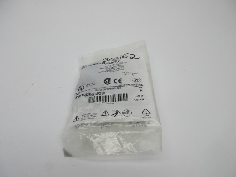 ALLEN BRADLEY 800FP-U2E4F3PX10 SER. A NSMP