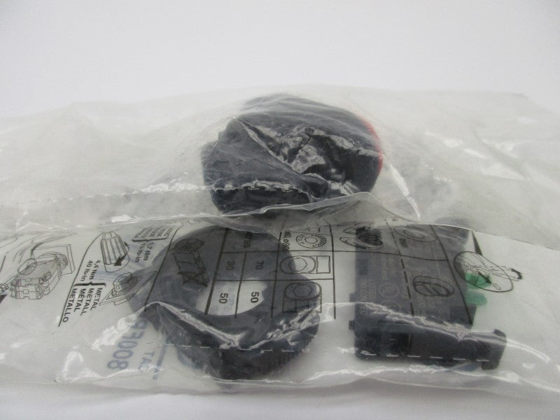 ALLEN BRADLEY 800FP-U2E4F3PX10 SER. A NSMP