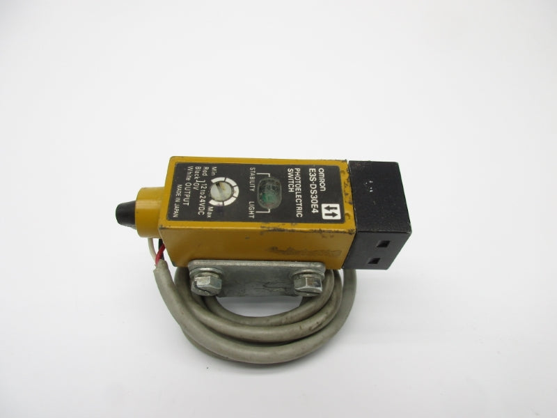 OMRON E3S-DS30E4 UNMP