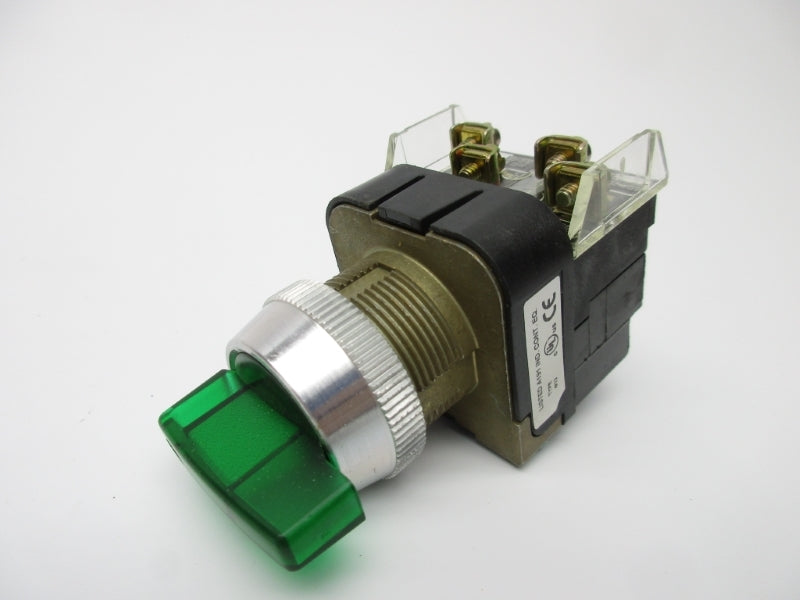 ALLEN BRADLEY 800T-16JG2KB7AX SER. U 120V (WH) NSMP