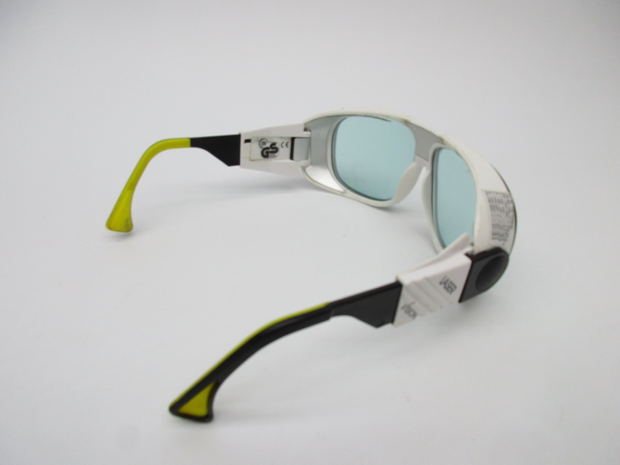 LASERVISION 015.T0006.00 UNMP
