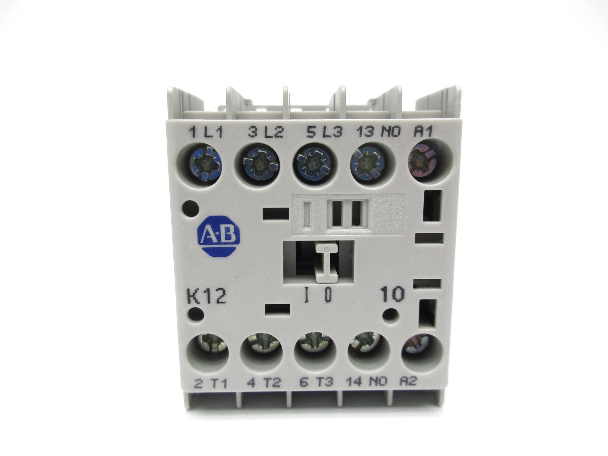 ALLEN BRADLEY 100-K12D10 SER. A 110/120V (WH) NSMP