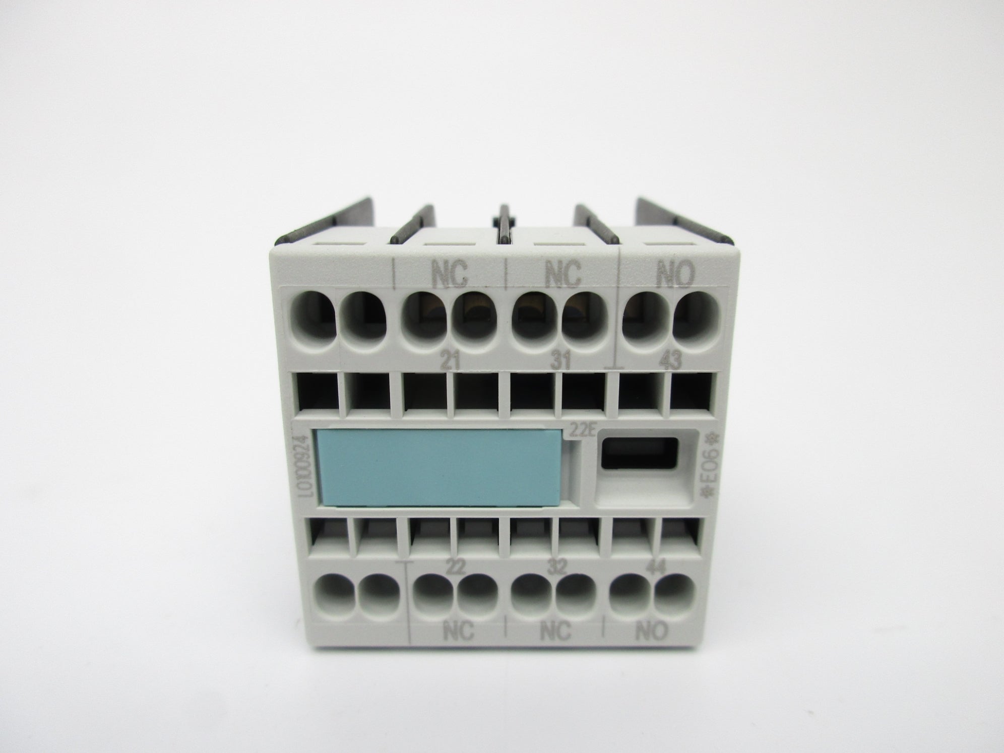 SIEMENS 3RH1911-2HA12 240V 10A NSMP