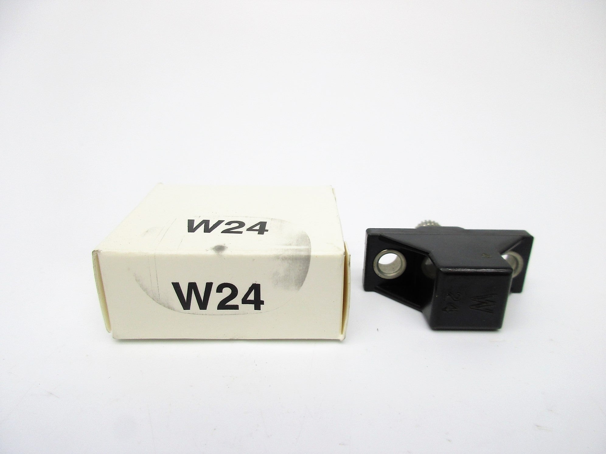 ALLEN BRADLEY W24 (WH) NSMP