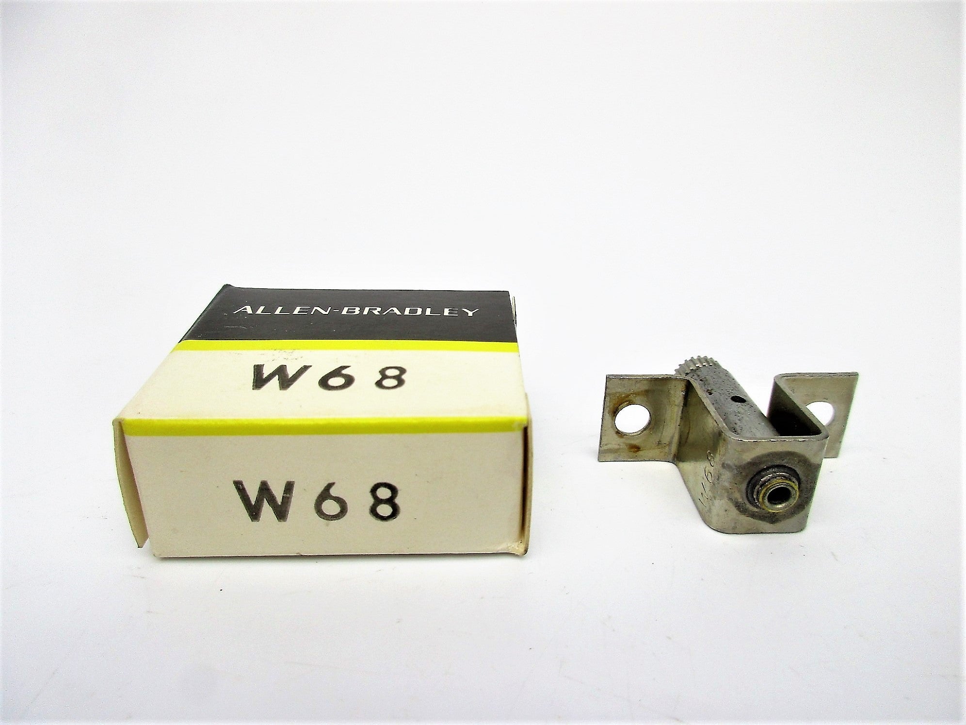 ALLEN BRADLEY W68 (BK/YL) NSMP