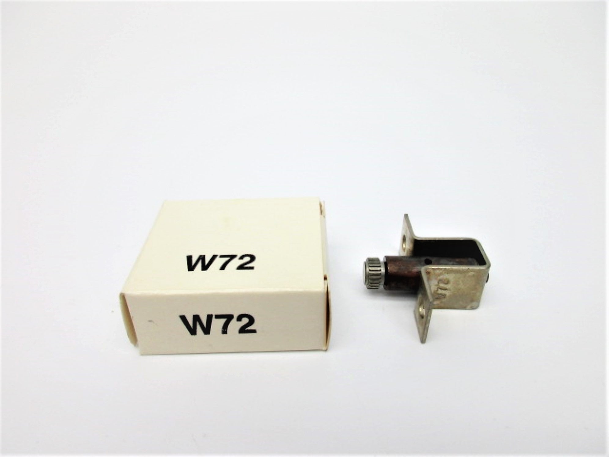 ALLEN BRADLEY W72 (WH) NSMP