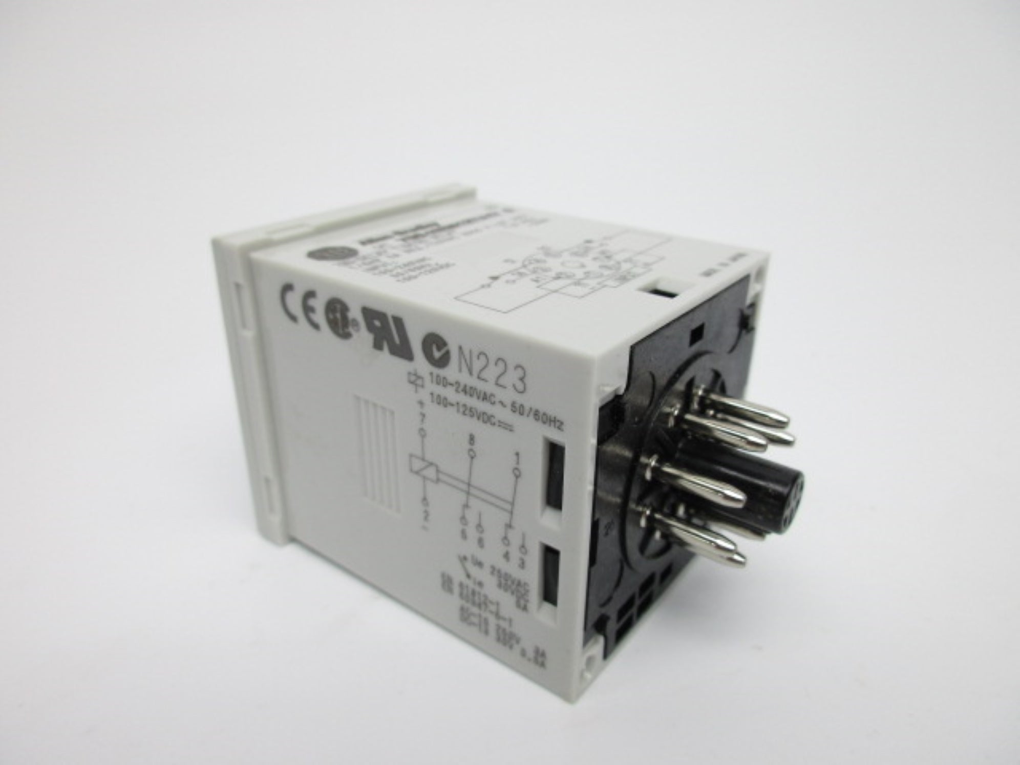 ALLEN BRADLEY 700-HRM12TA17 SER. C 100-240VAC 5A 0.05S-300H NSNP
