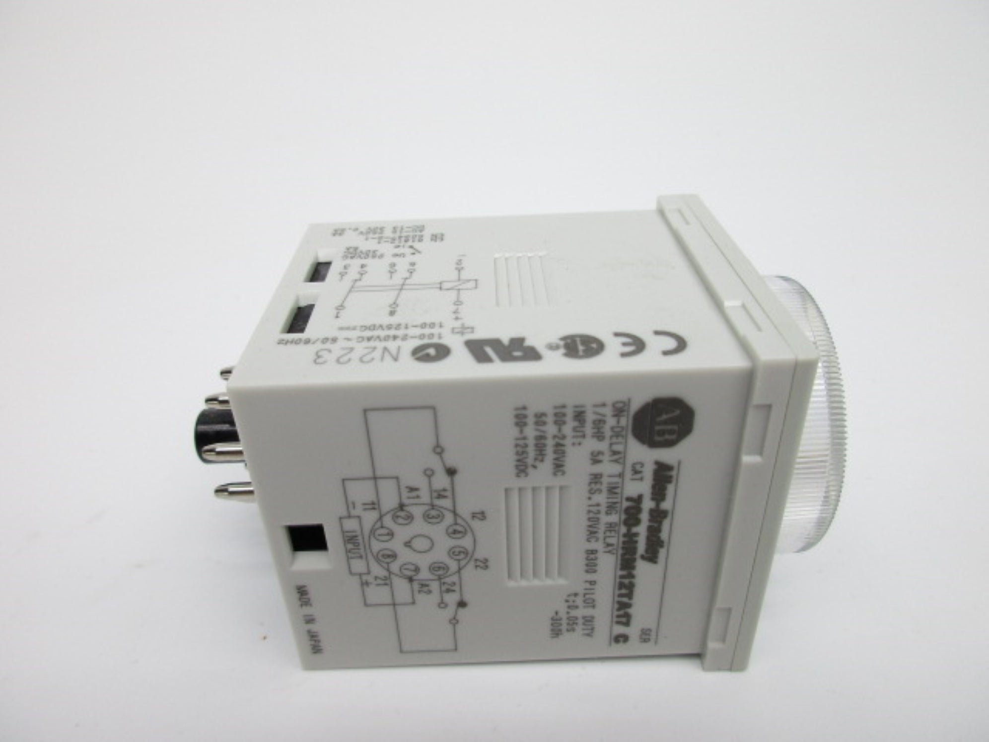 ALLEN BRADLEY 700-HRM12TA17 SER. C 100-240VAC 5A 0.05S-300H NSNP