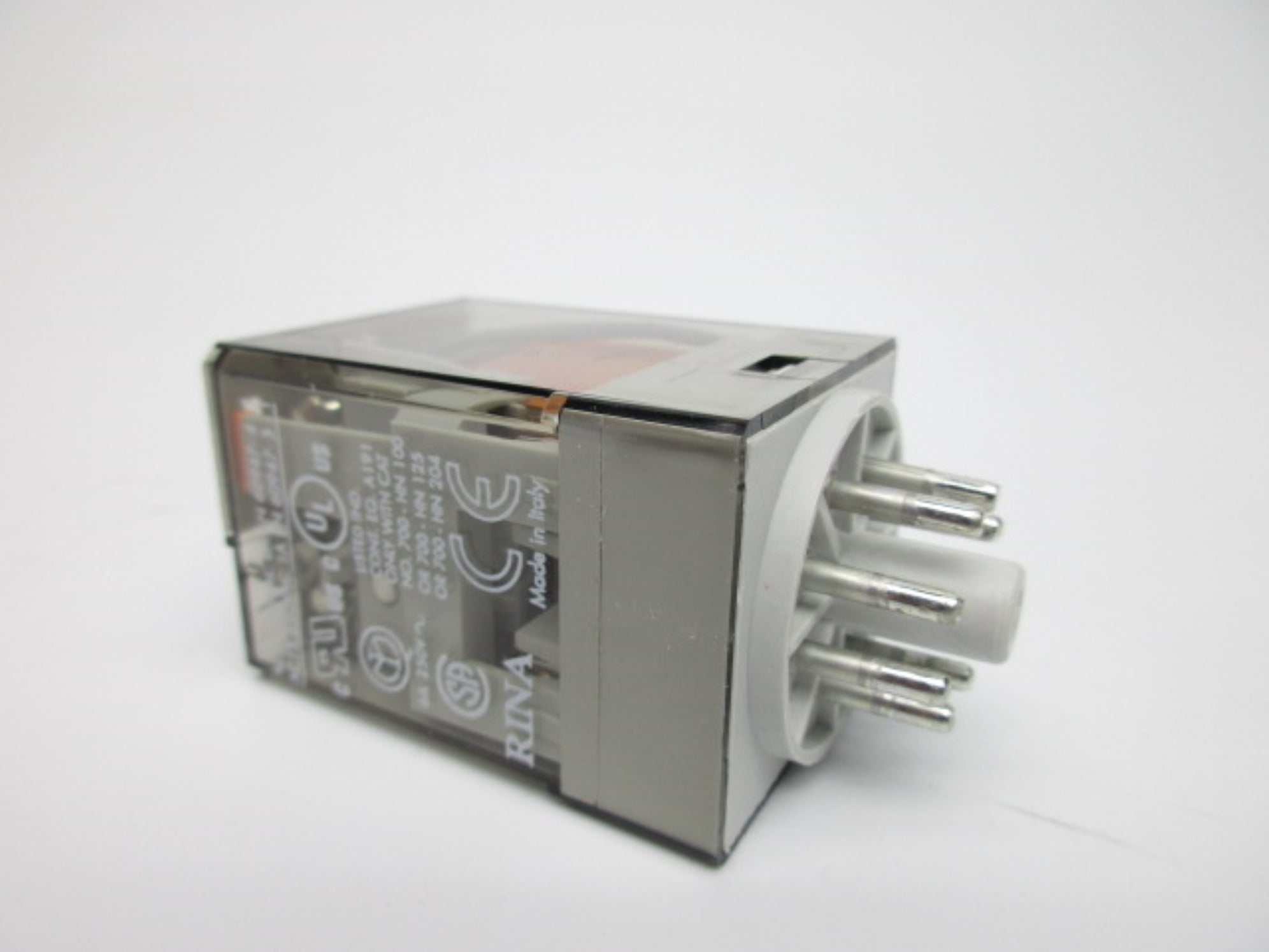INDUSTRIAL SPARE PART 700-HAB2A1 SER. D 6A 120VAC (WH) NSMP