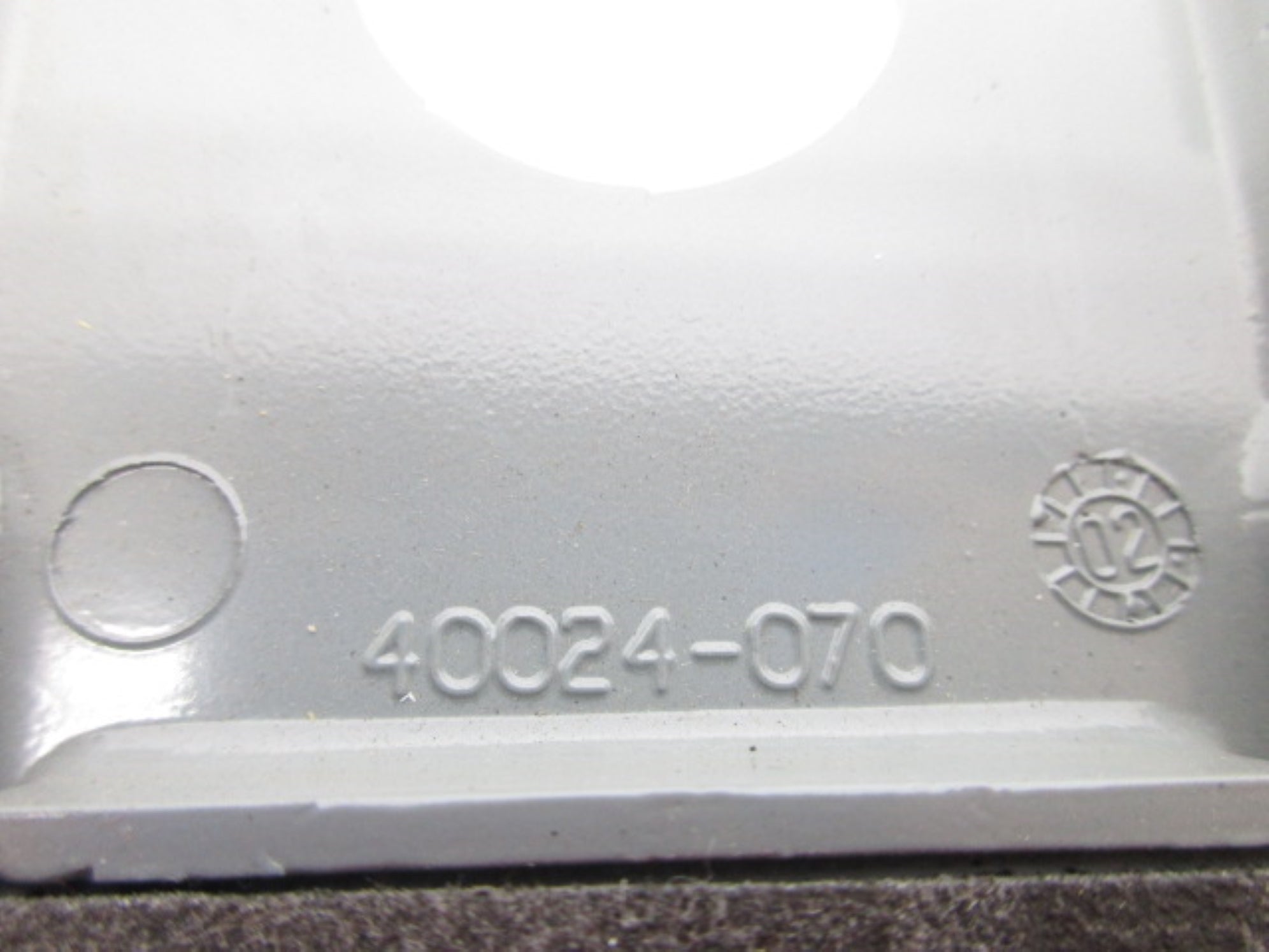 INDUSTRIAL SPARE PART 40024-070 (AS PICTURED) NSNP