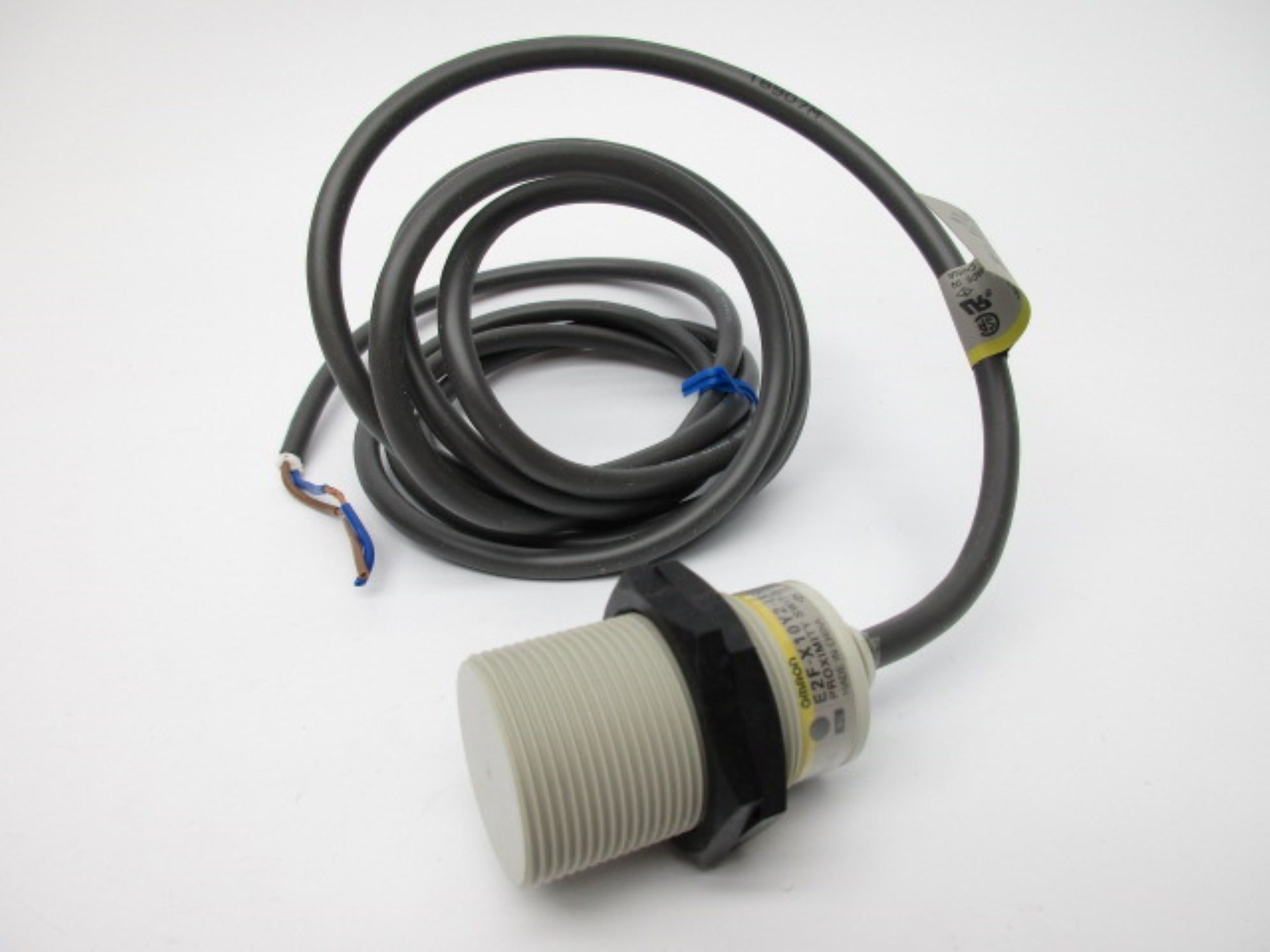 OMRON E2F-X10Y2-US NSNP
