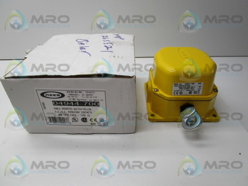 REES 04944-700 * NEW IN BOX *