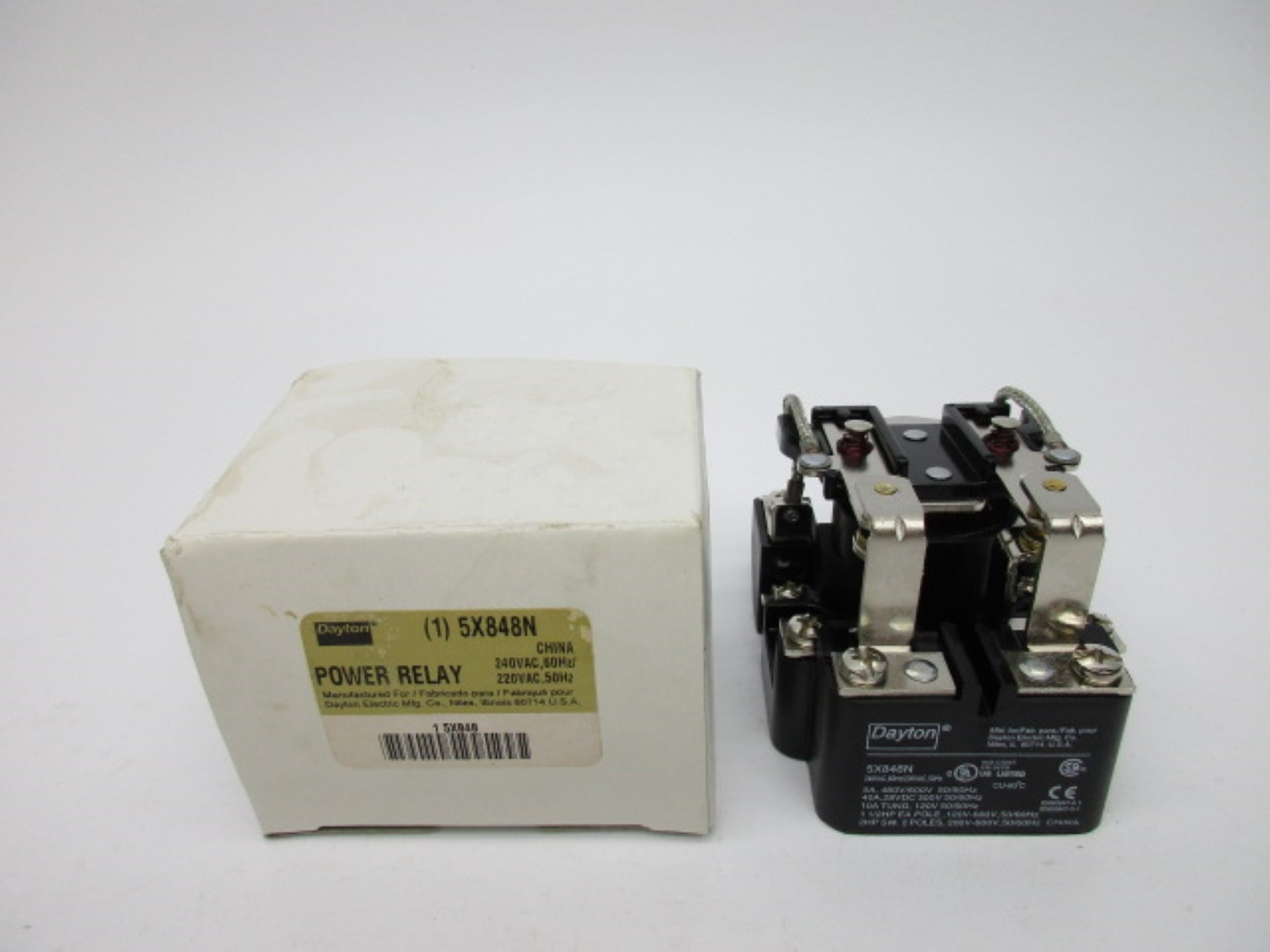 DAYTON 5X848N 220/240VAC NSMP