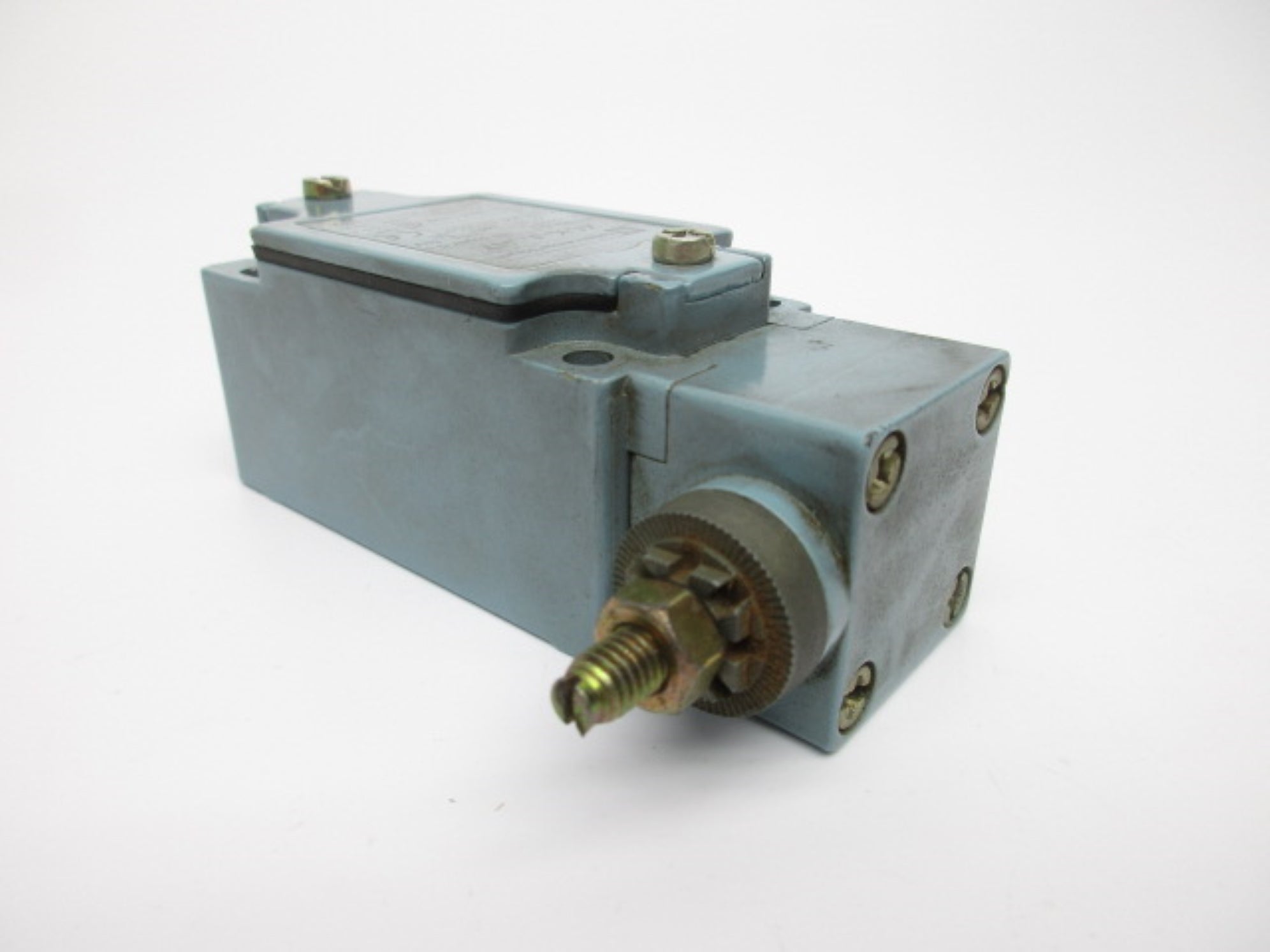 TELEMECANIQUE ZCK-J404H7 UNMP