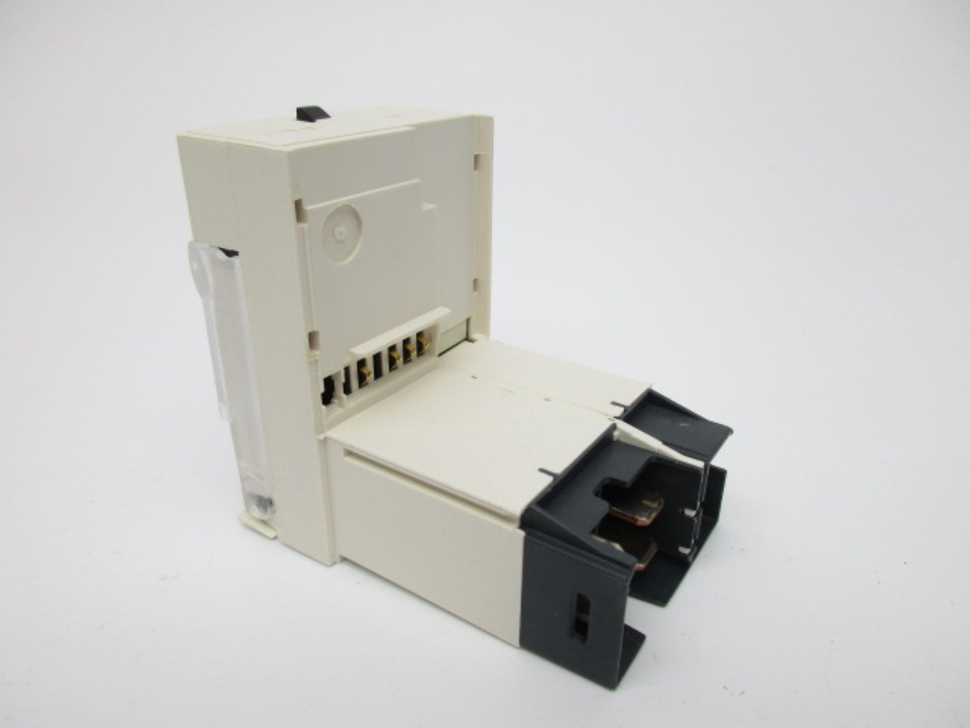 SCHNEIDER ELECTRIC LUCA32FU NSMP
