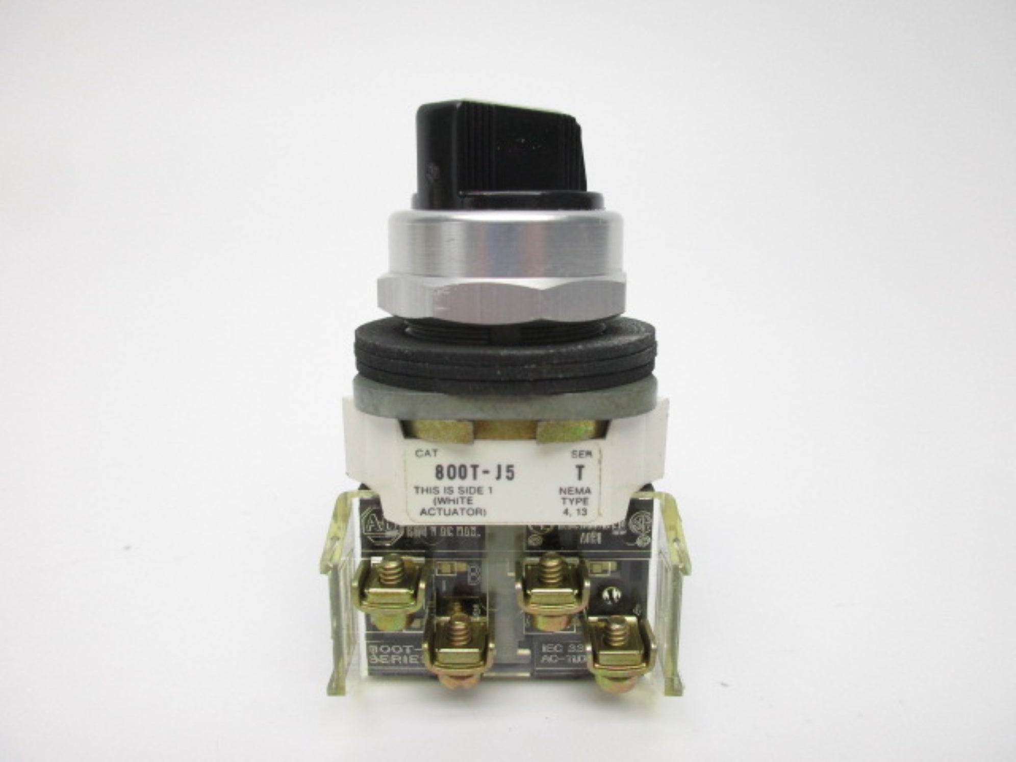 INDUSTRIAL SPARE PART 800T-J5A SER. T (BK/YL) NSMP
