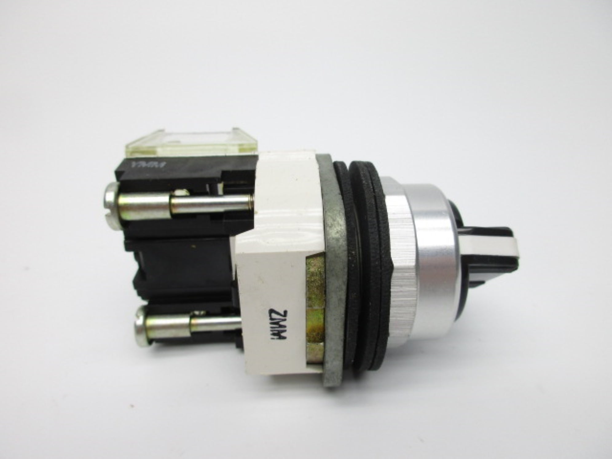 INDUSTRIAL SPARE PART 800T-J5A SER. T (BK/YL) NSMP
