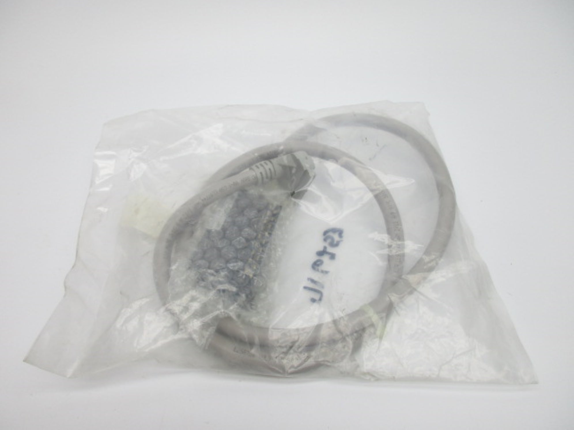 ALLEN BRADLEY 1492-CAB010K69 SER. C NSMP