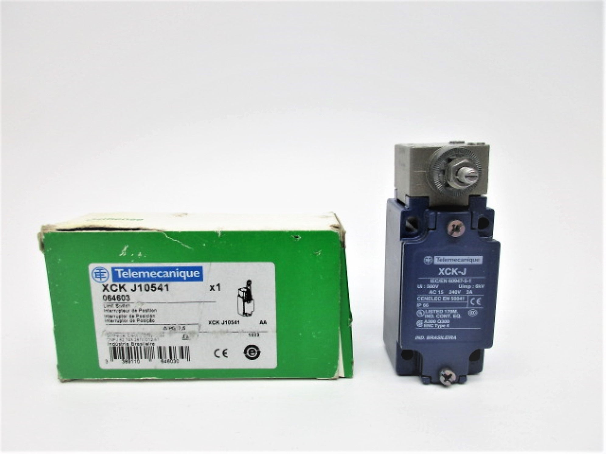 TELEMECANIQUE XCKJ10541 NSMP