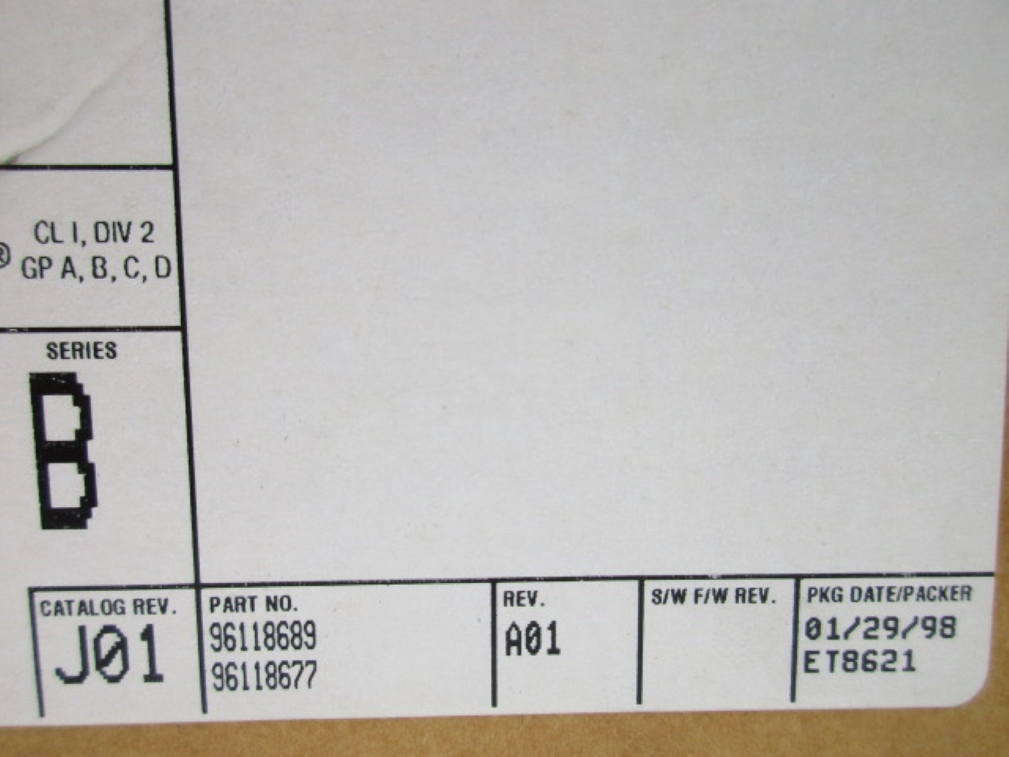 ALLEN BRADLEY 1791-OA32 SER. B DATE: 1998 NSFS